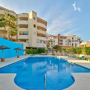 Apartamento Chic Beachfront Flat With Amazing Sea Views And Private Indoor Parking, Benalmádena